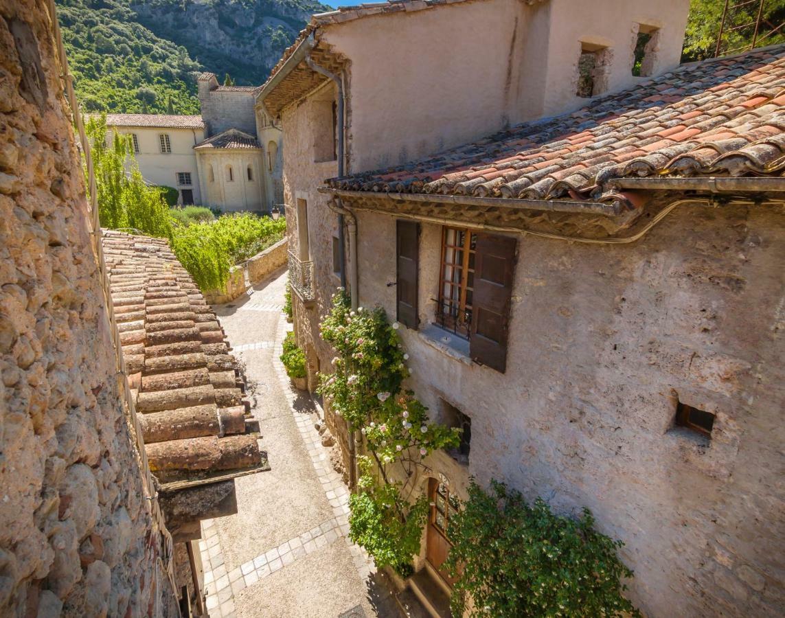 Gite Du Chant Des Oiseaux Βίλα Saint-Guilhem-le-Desert Εξωτερικό φωτογραφία